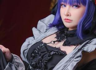 最新合集：MiMi Chan的女仆装，今天请您享用，不问服务质量哈哈。